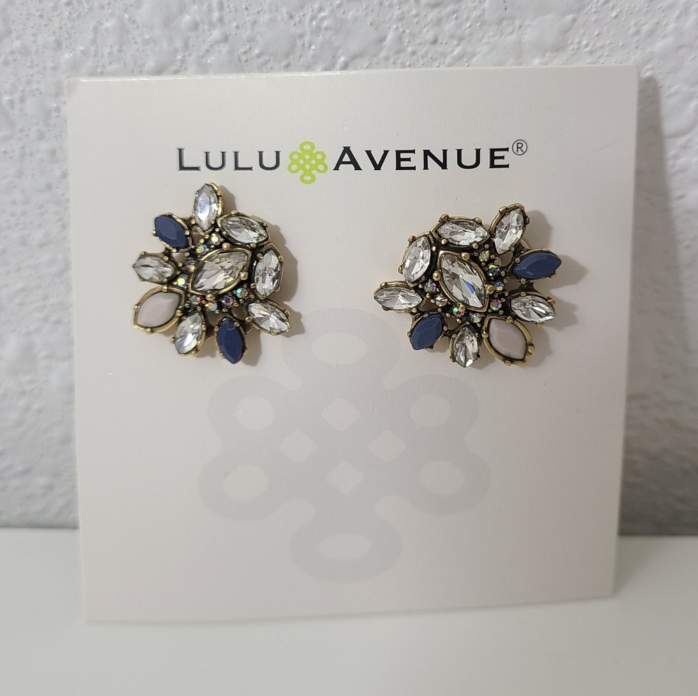 Lulu Avenue Alessandra earrings